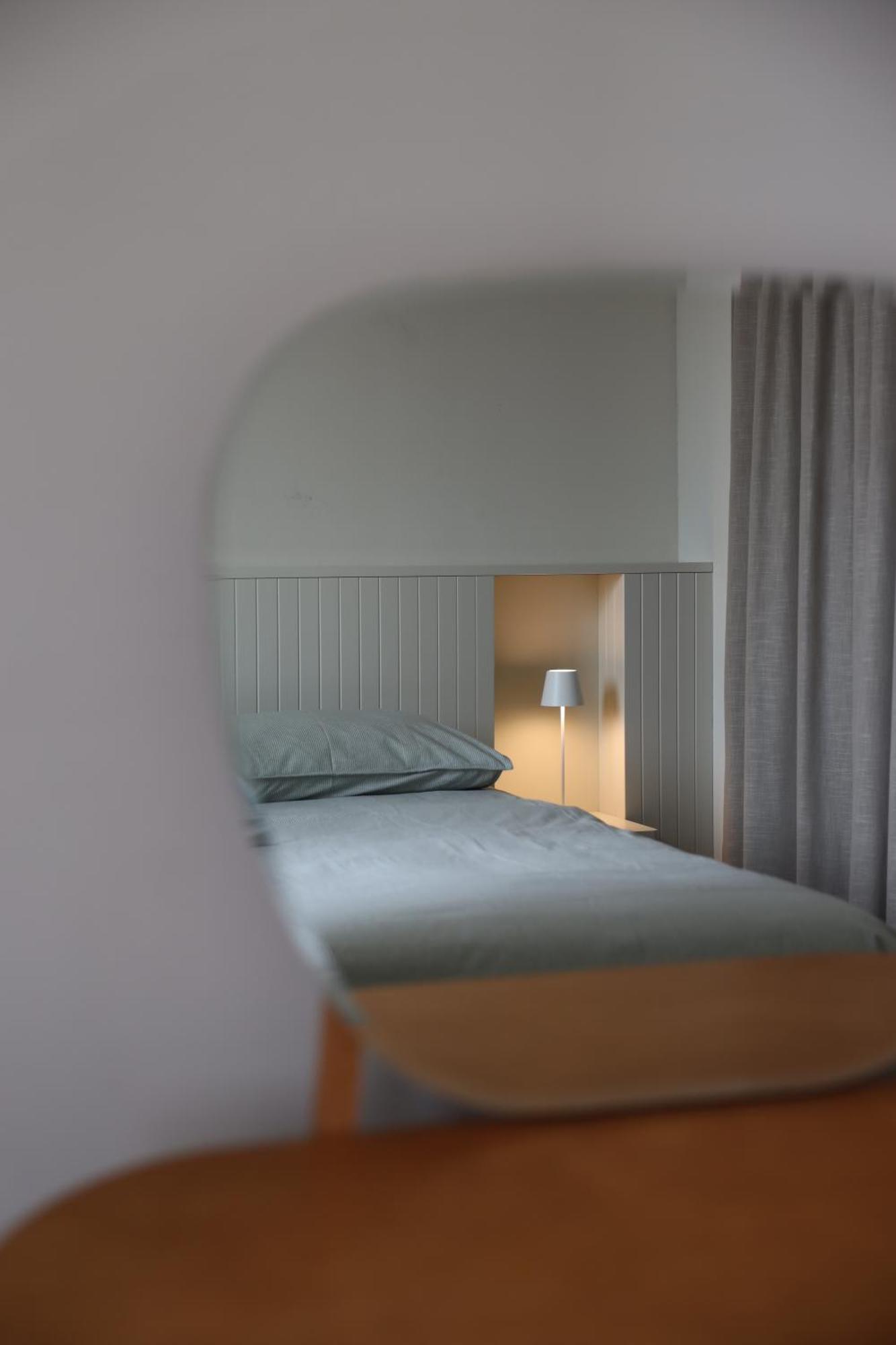 Apartment Lullaby - Attico Sul Porto Canale Di *