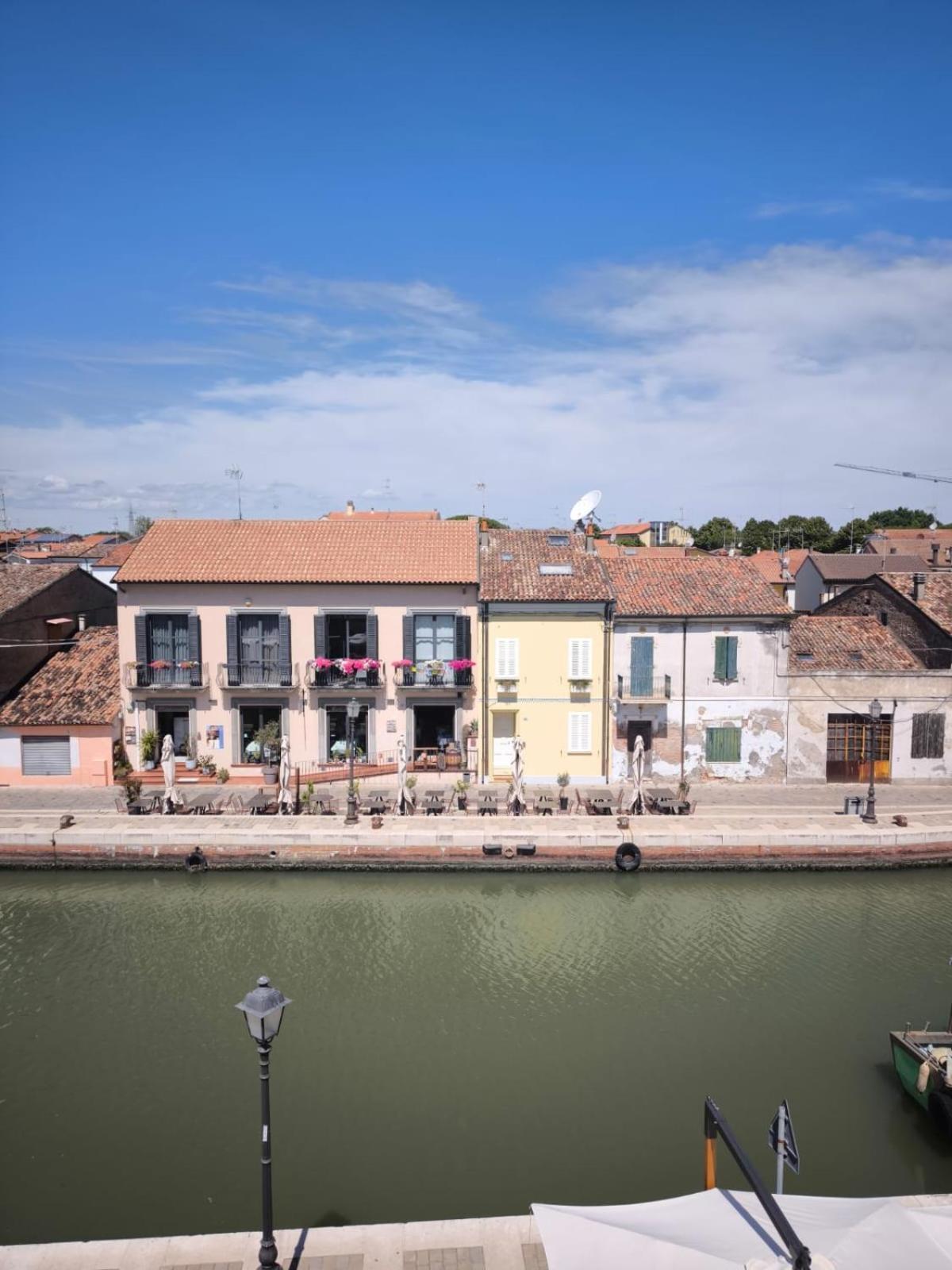 Lullaby - Attico Sul Porto Canale Di Apartment