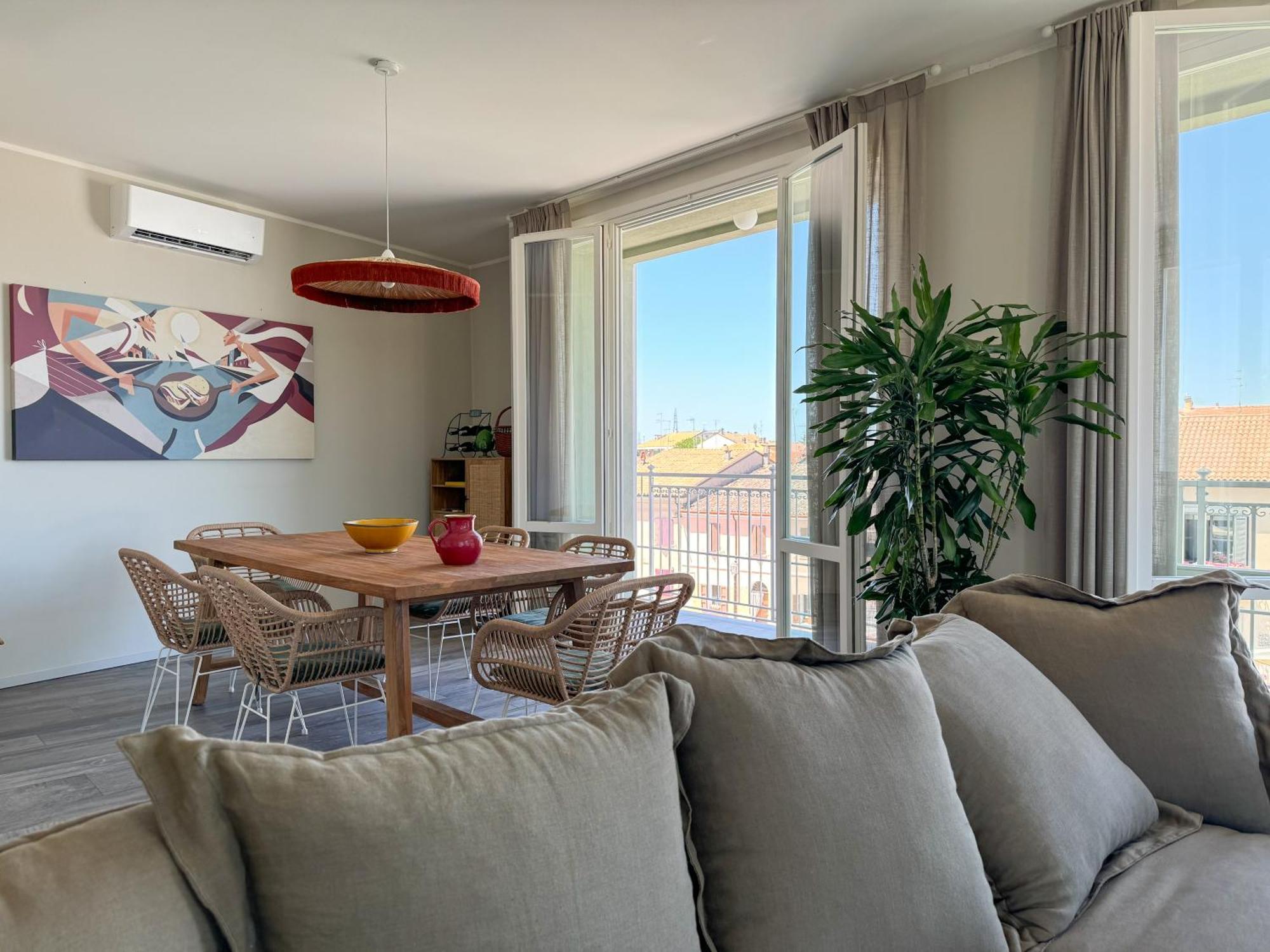 Apartment Lullaby - Attico Sul Porto Canale Di